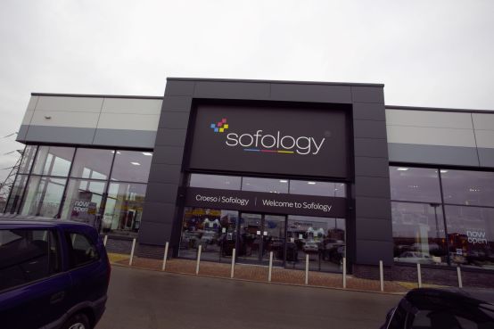 Sofology stores online